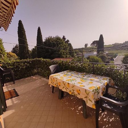 Apartamento Bedbardolino Exterior foto
